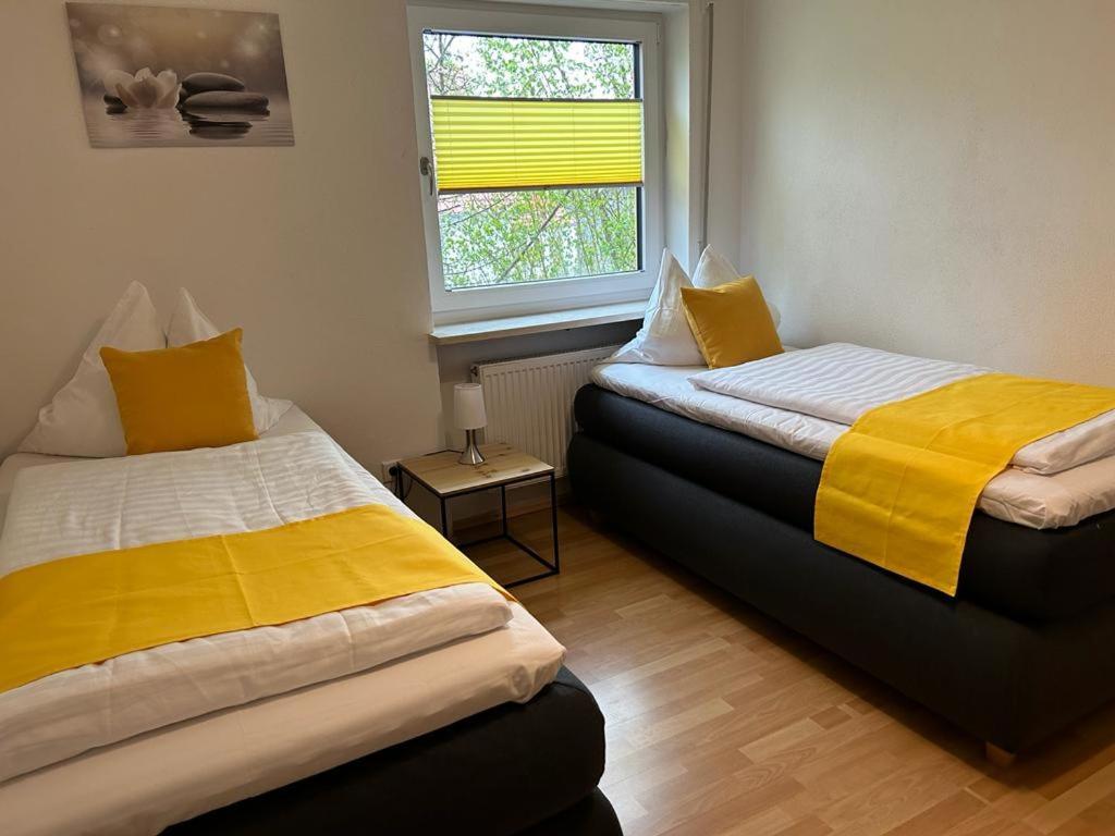 Schoene Helle Ferienwohnung In Waldnaehe Berching Exterior photo